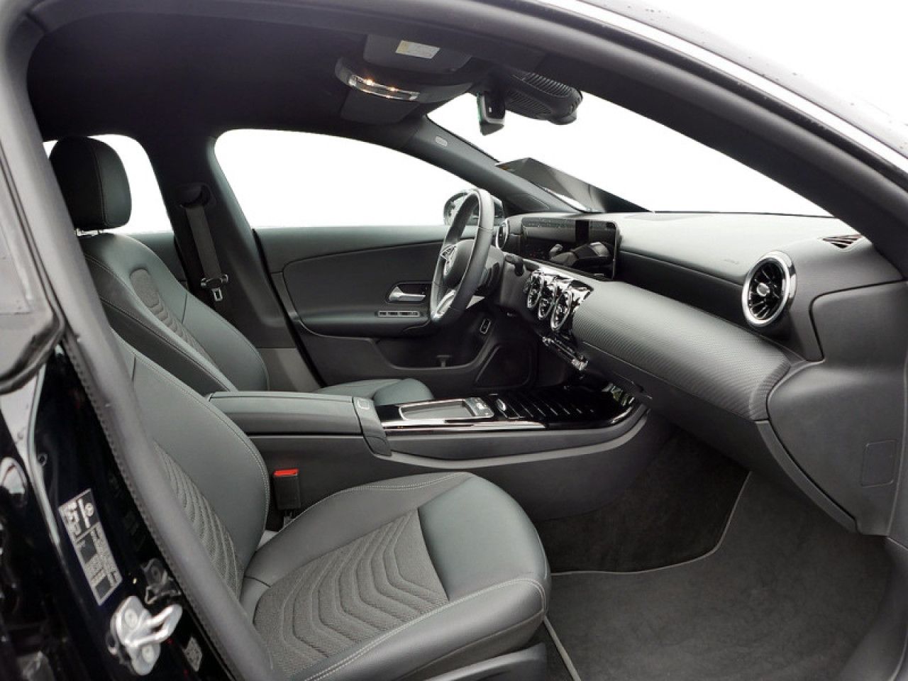 Mercedes-Benz CLA – Bild 5