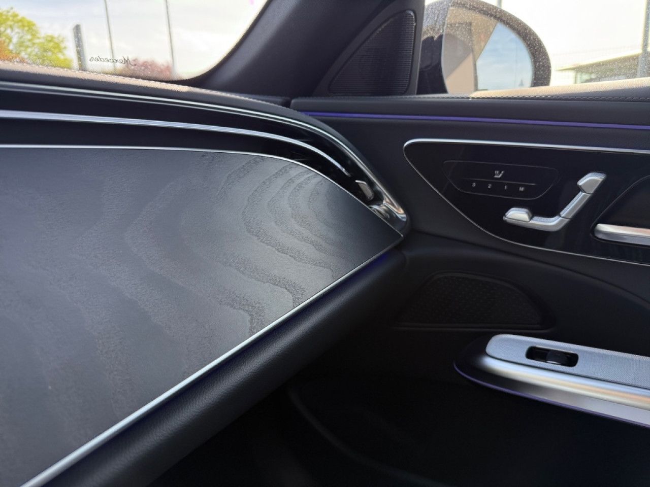 Mercedes-Benz E-Klasse – Bild 13