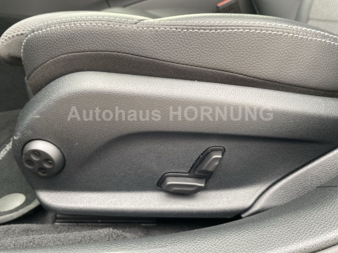 Fahrzeugbild 12 / 20