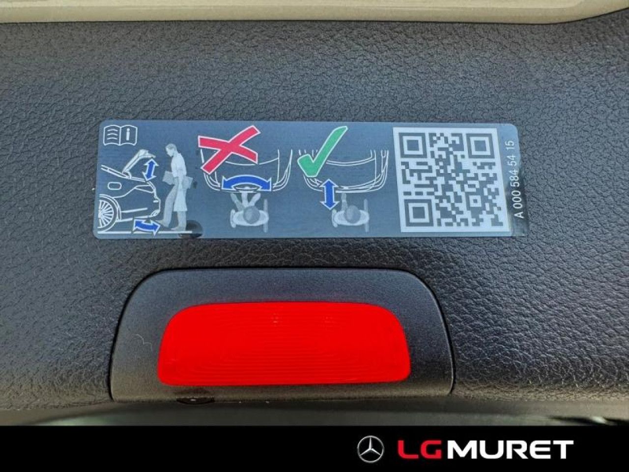 Photo du v&eacute;hicule 14 / 18