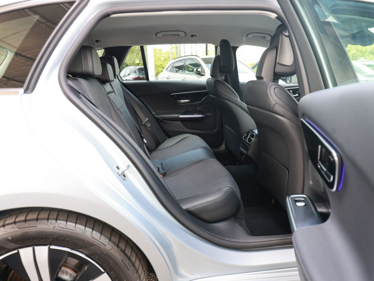 Mercedes-Benz C-Klasse – Bild 7