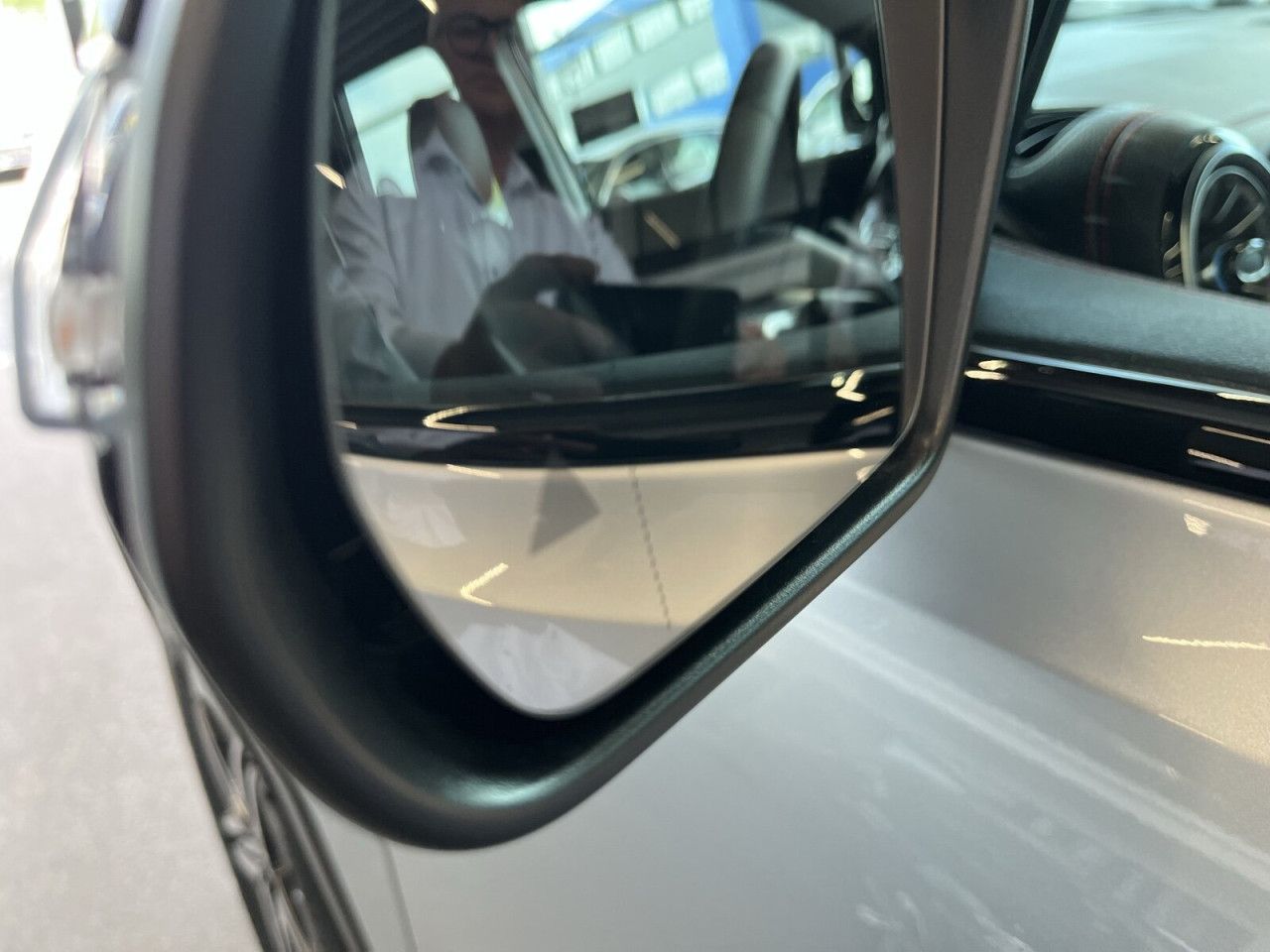 Fahrzeugbild 25 / 30