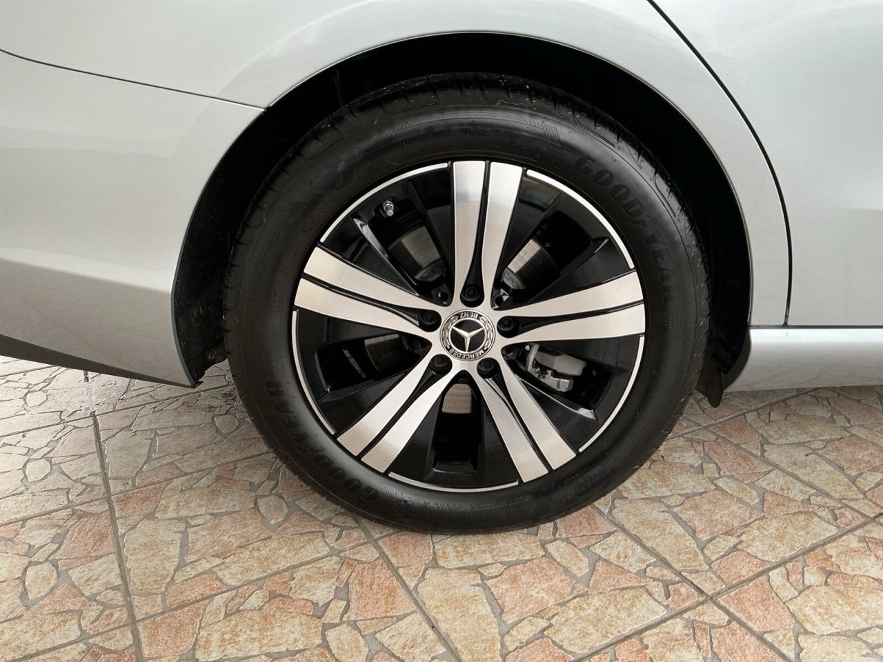 Mercedes-Benz C-Klasse – Bild 22