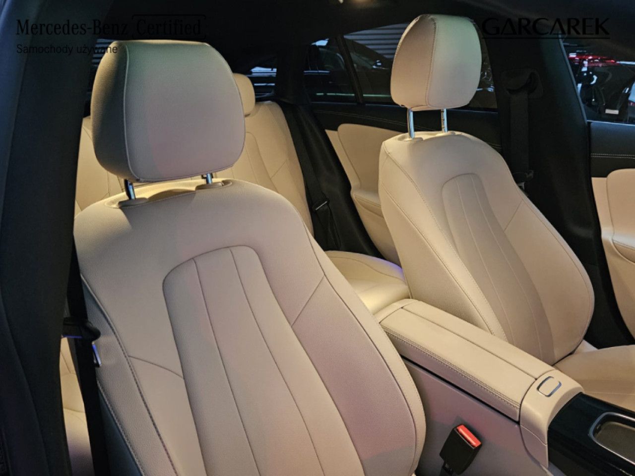 Zdjęcie pojazdu 22 / 27