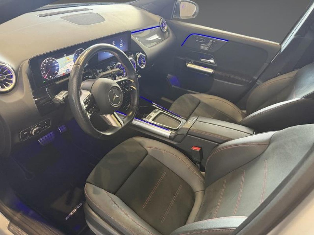Photo du véhicule 12 / 18
