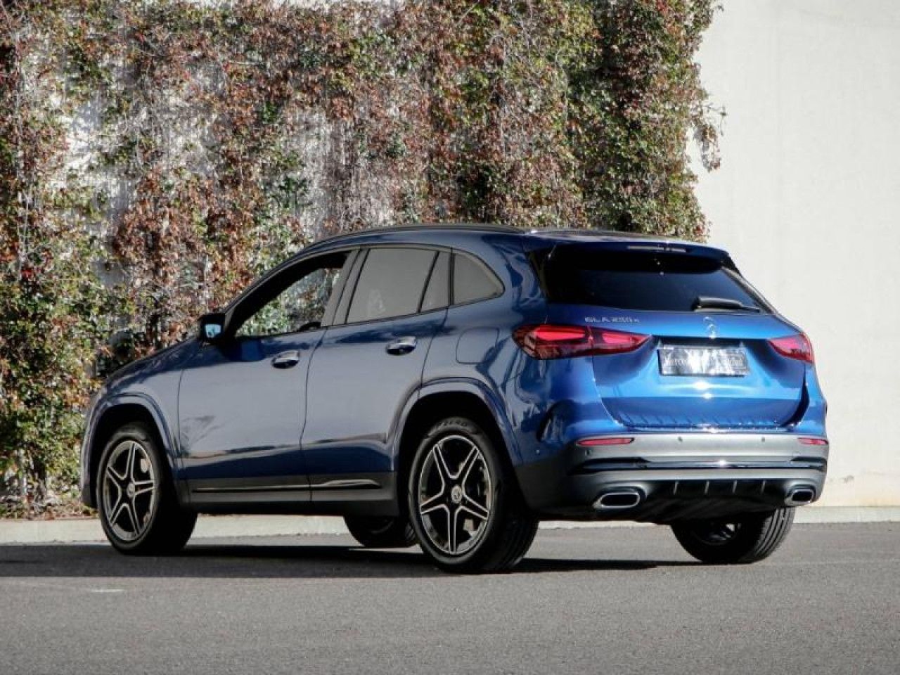 Photo du v&eacute;hicule 9 / 18