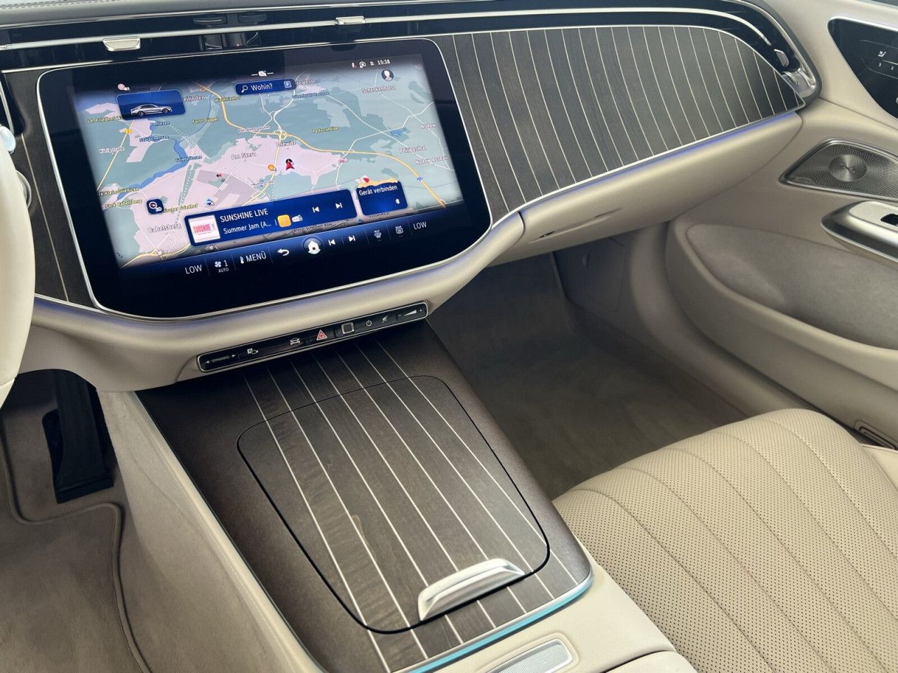 Mercedes-Benz E-Klasse – Bild 18
