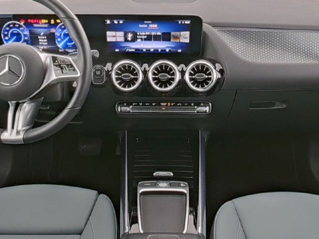 Mercedes-Benz EQA 350