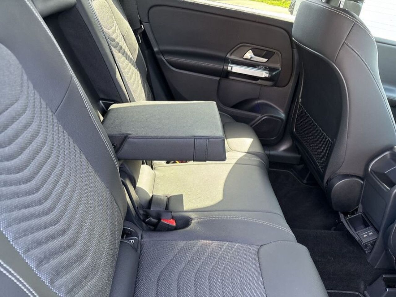 Mercedes-Benz GLB – Bild 23