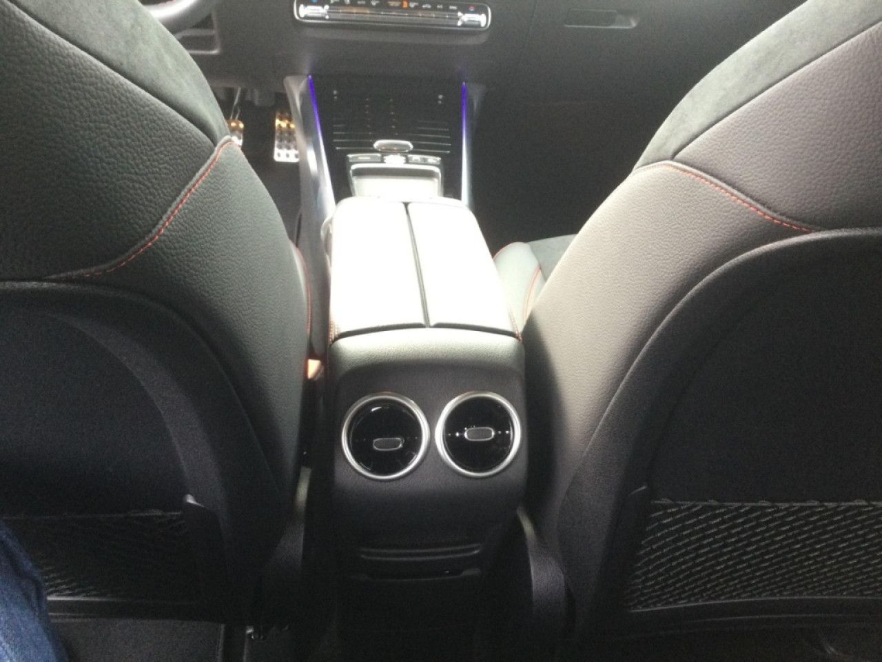 Mercedes-Benz GLB – Bild 13