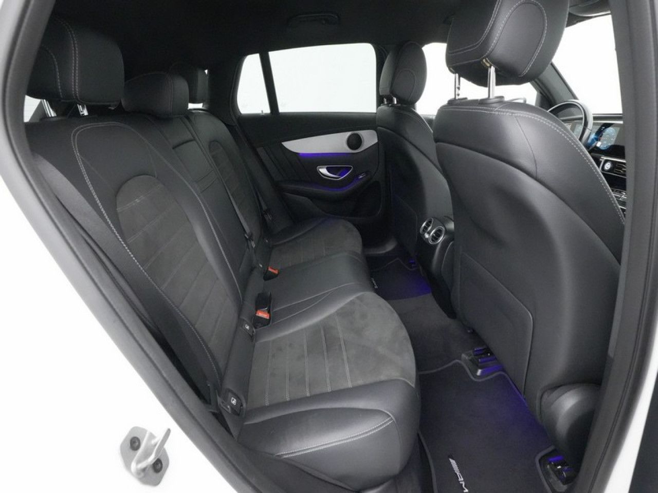 Imagem do veículo 22 / 23