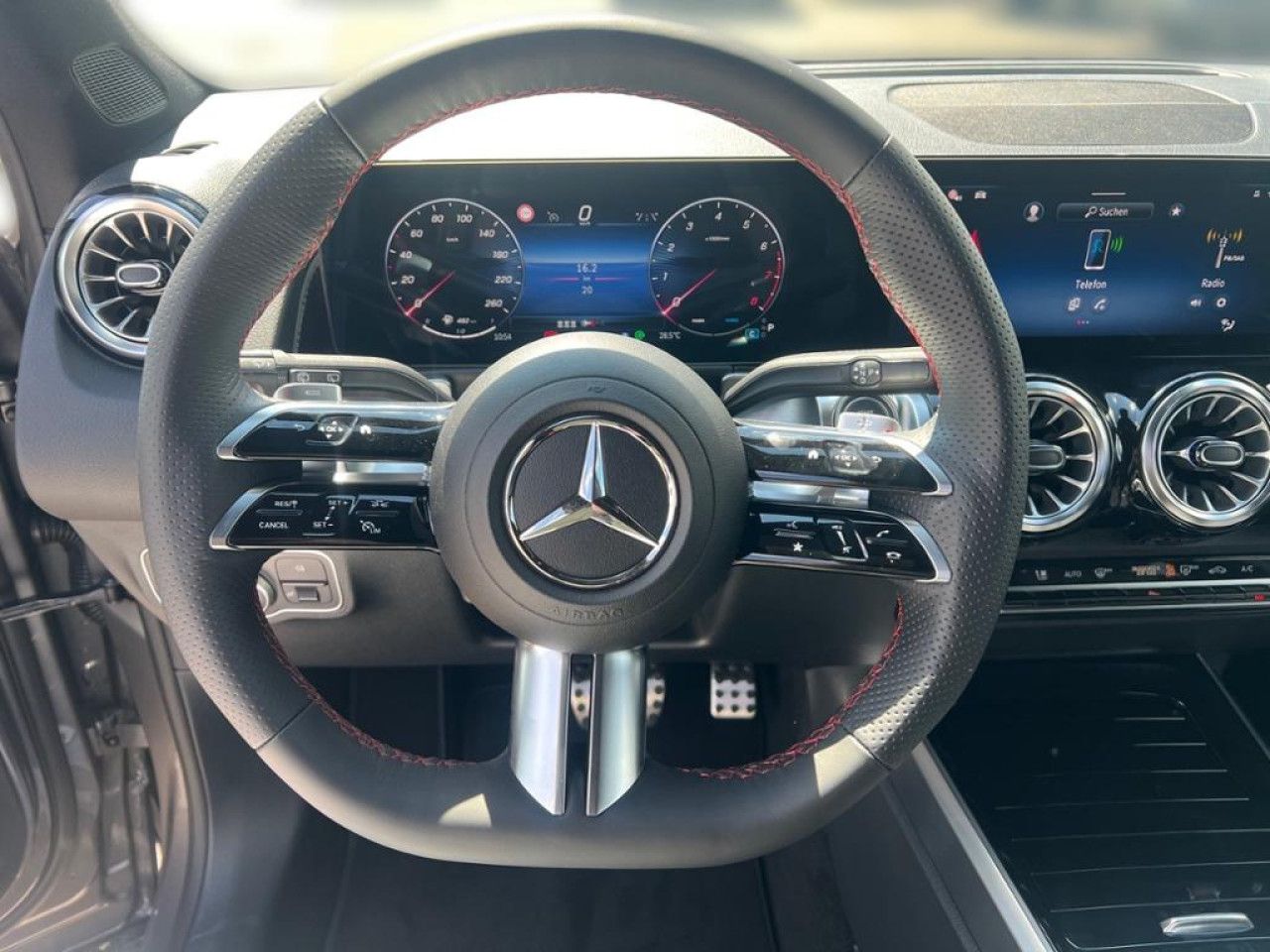 Mercedes-Benz GLB – Bild 10