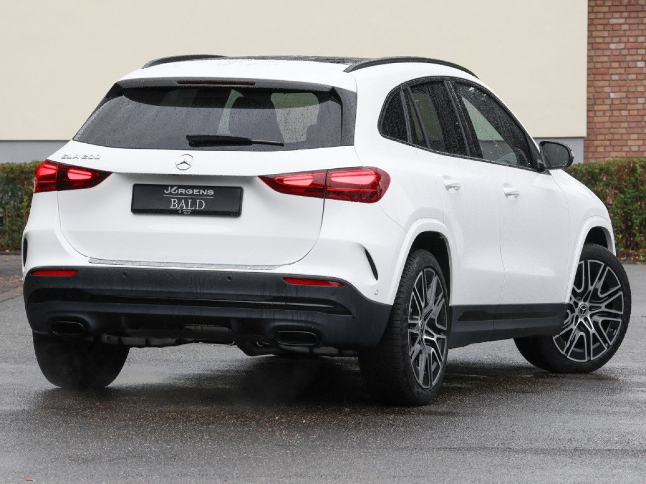 Mercedes-Benz GLA – Bild 2