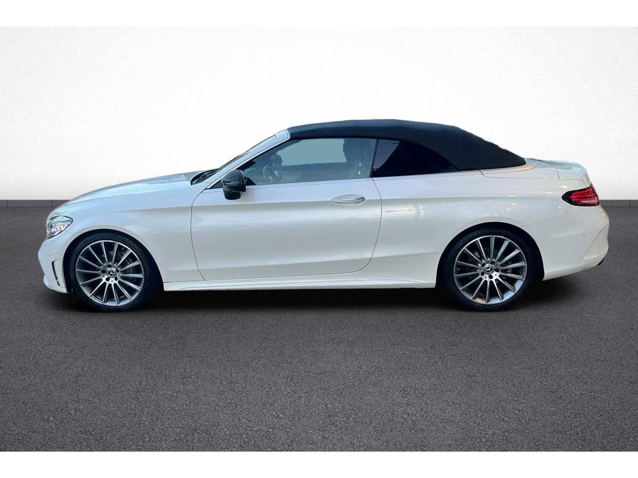 Photo du véhicule 3 / 18