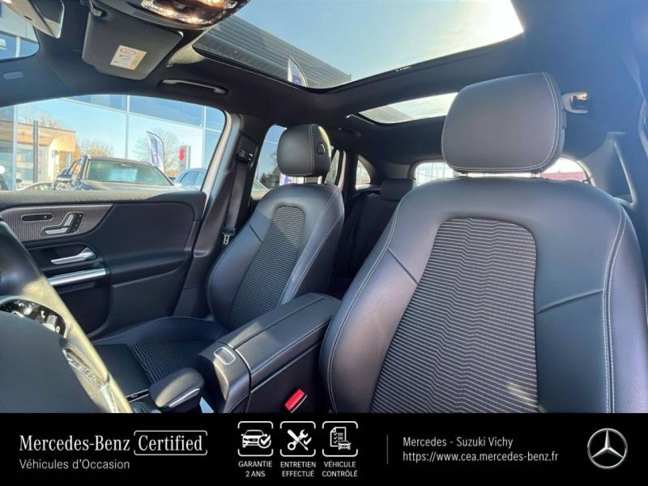 Photo du v&eacute;hicule 9 / 18