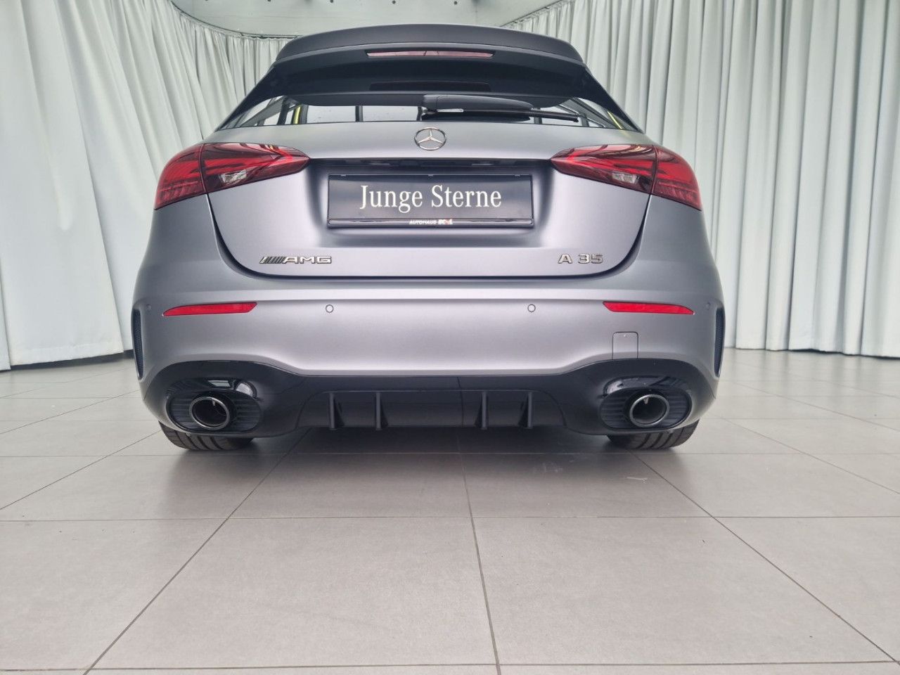 Fahrzeugbild 12 / 24