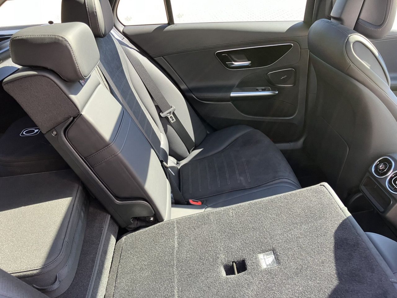 Mercedes-Benz C-Klasse – Bild 9
