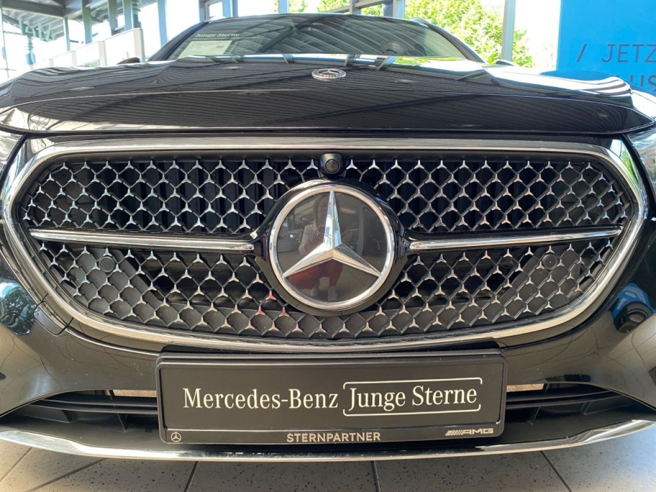 Mercedes-Benz E-Klasse – Bild 27