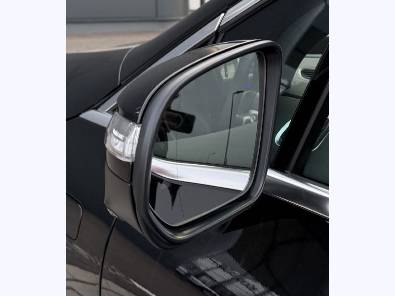 Photo du v&eacute;hicule 15 / 18