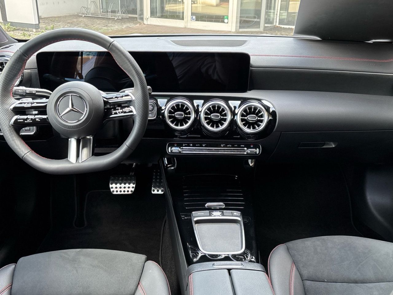 Mercedes-Benz CLA – Bild 9