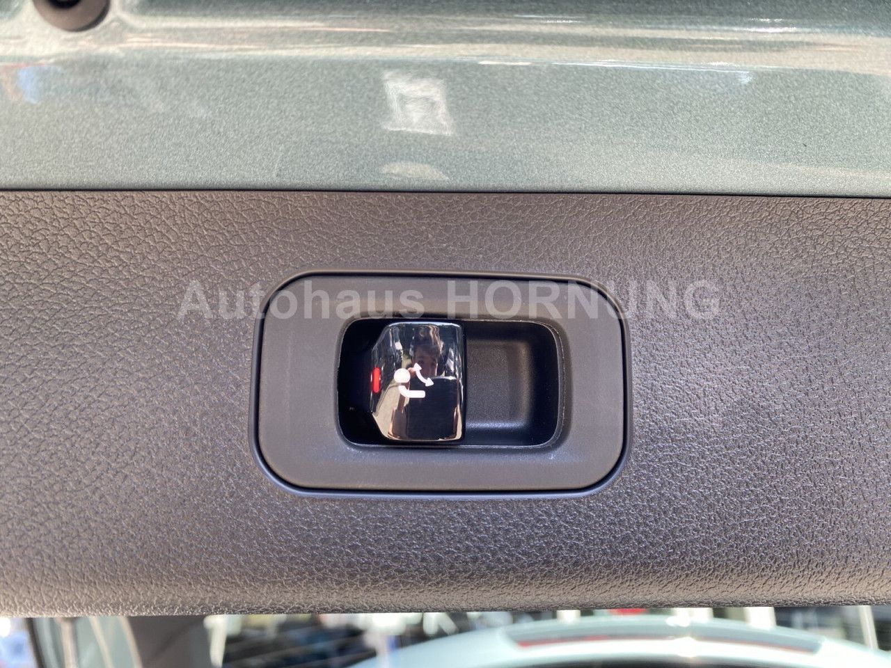 Mercedes-Benz E-Klasse – Bild 6