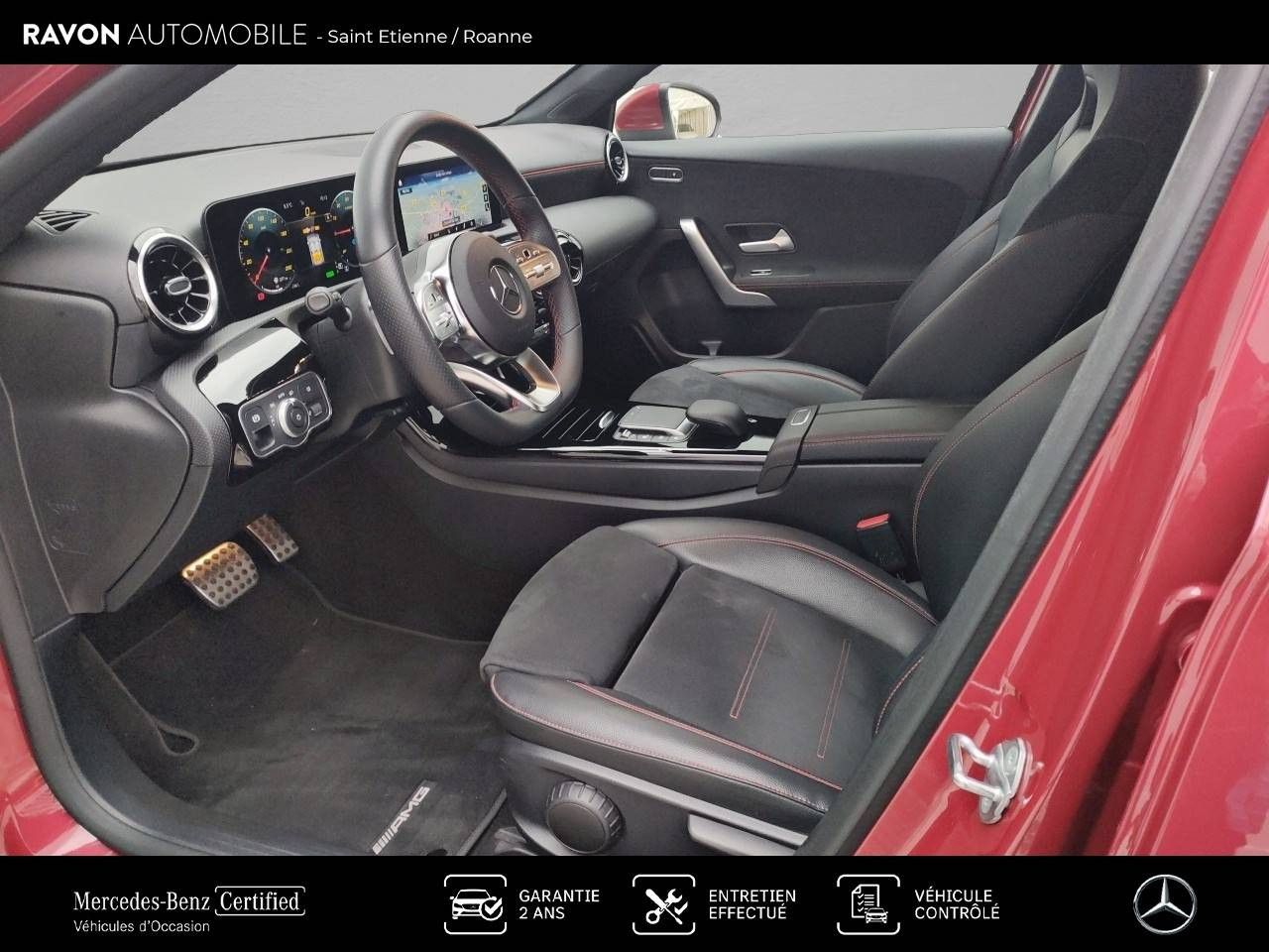 Photo du v&eacute;hicule 16 / 18