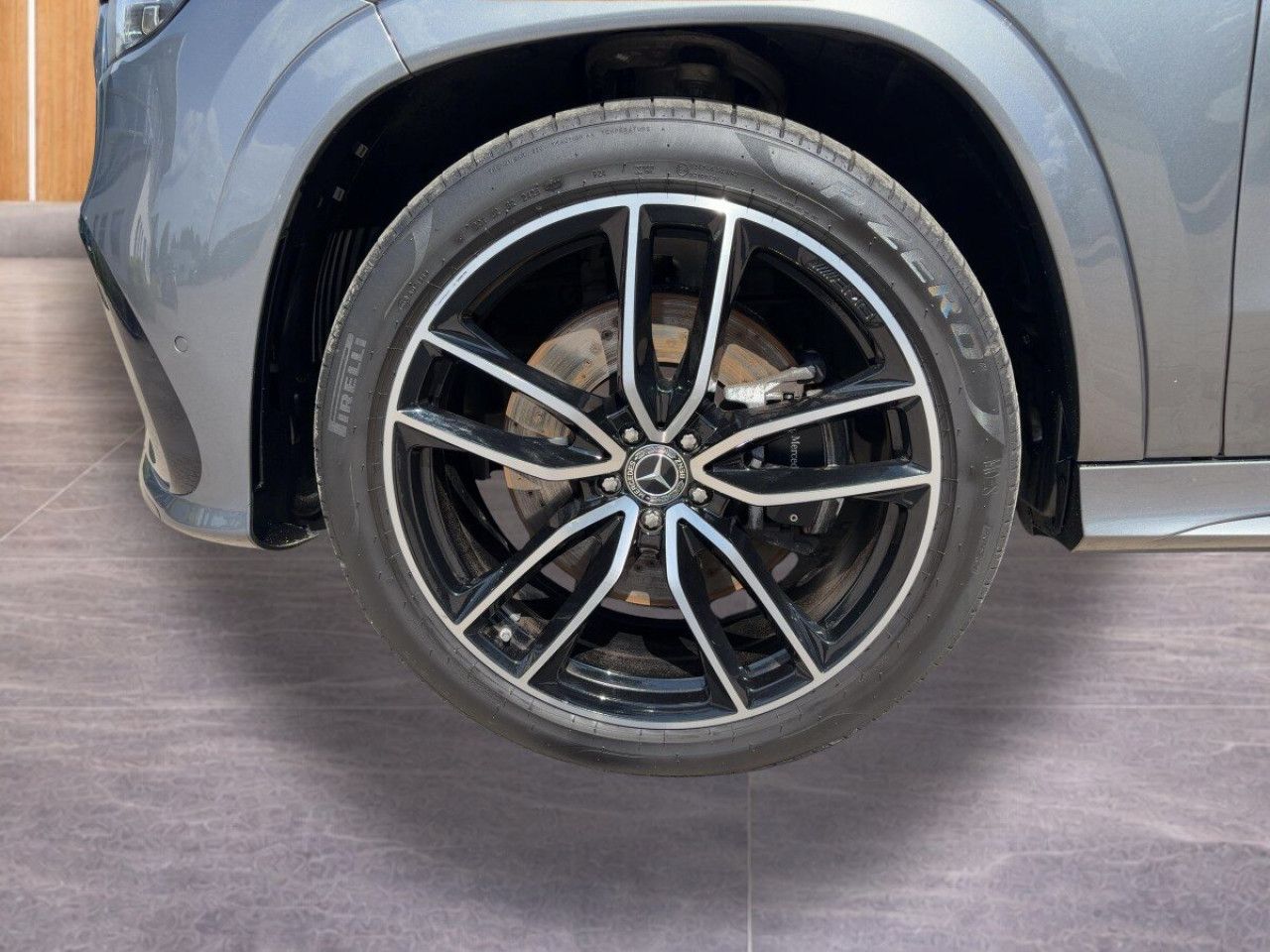 Mercedes-Benz GLS – Bild 11