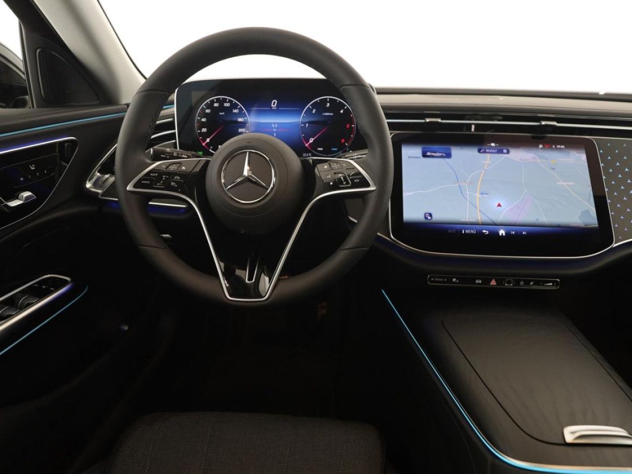 Mercedes-Benz E-Klasse – Bild 15
