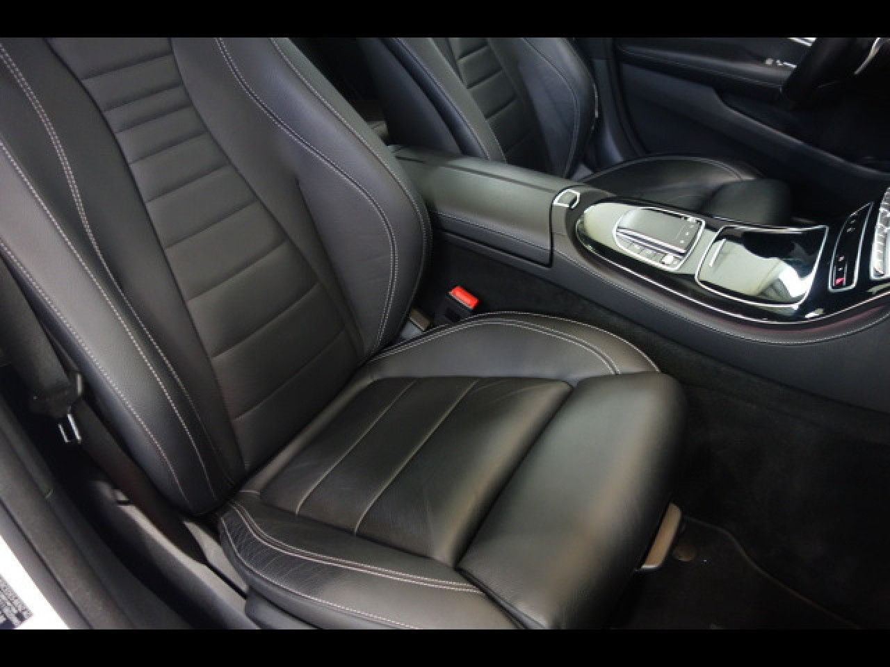 Fahrzeugbild 10 / 15