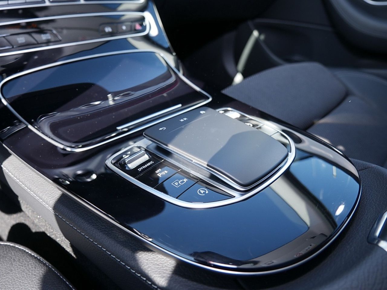 Mercedes-Benz E-Klasse – Bild 9