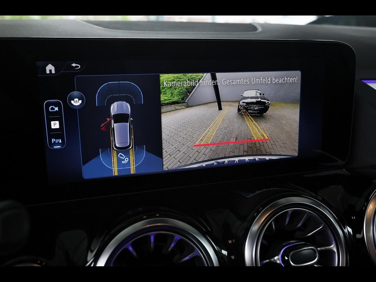 Mercedes-Benz GLA – Bild 11
