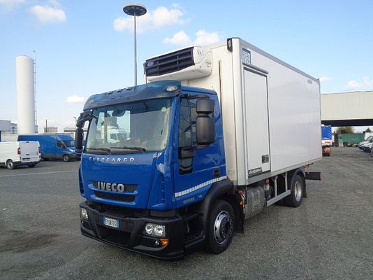 Vehicle image 2 / 22