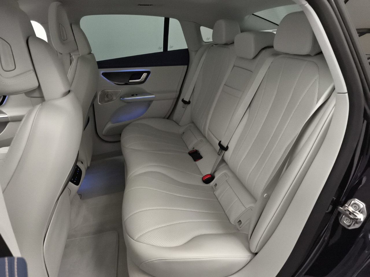 Mercedes-Benz EQE – Bild 13