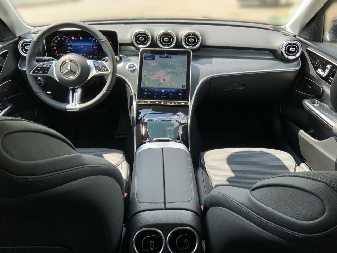 Mercedes-Benz C-Klasse – Bild 10