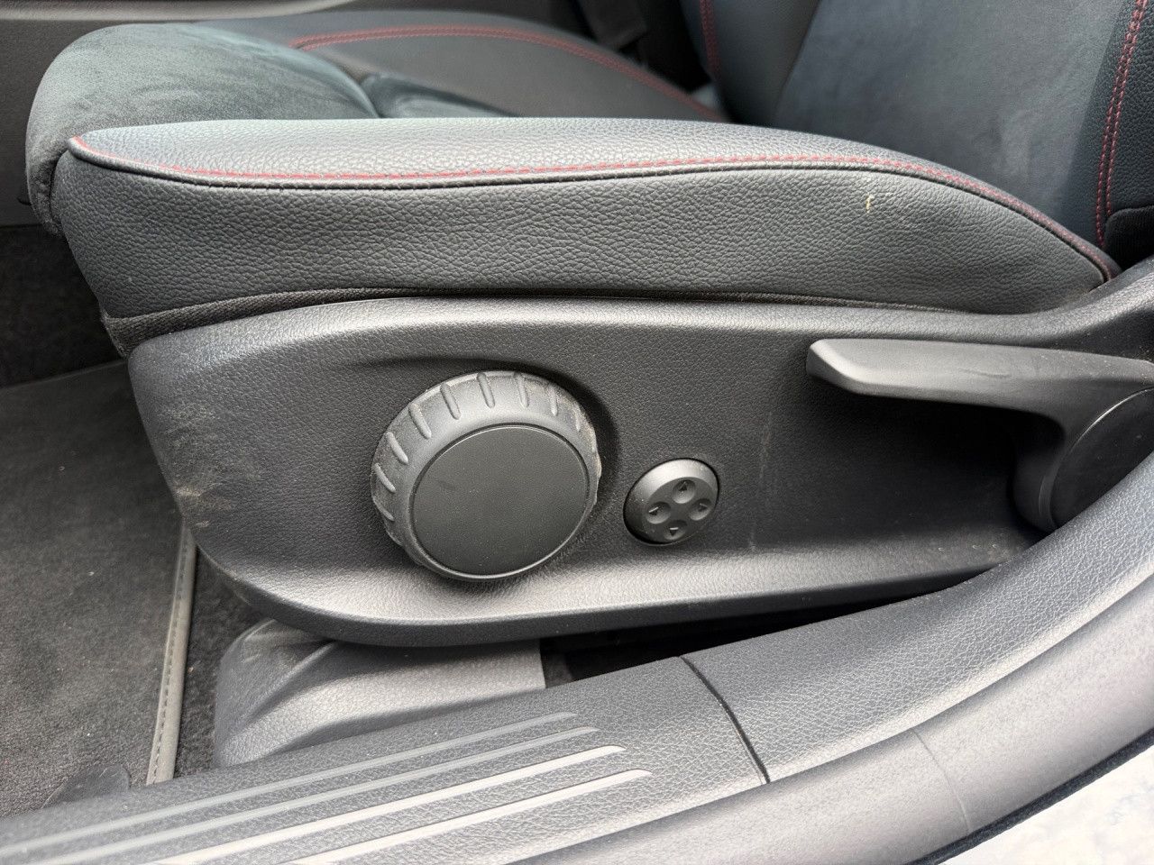 Mercedes-Benz CLA – Bild 4