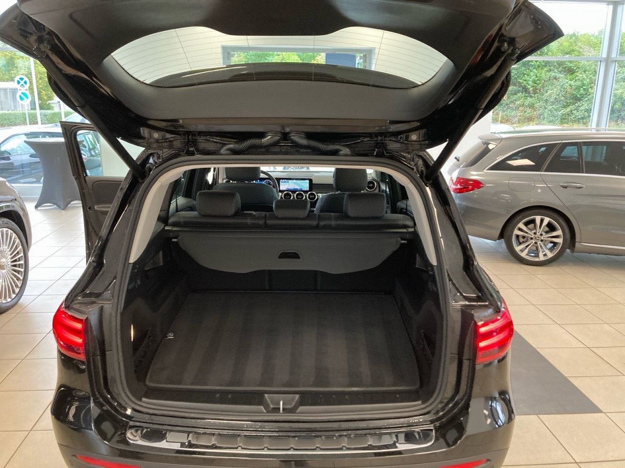 Mercedes-Benz GLB – Bild 15