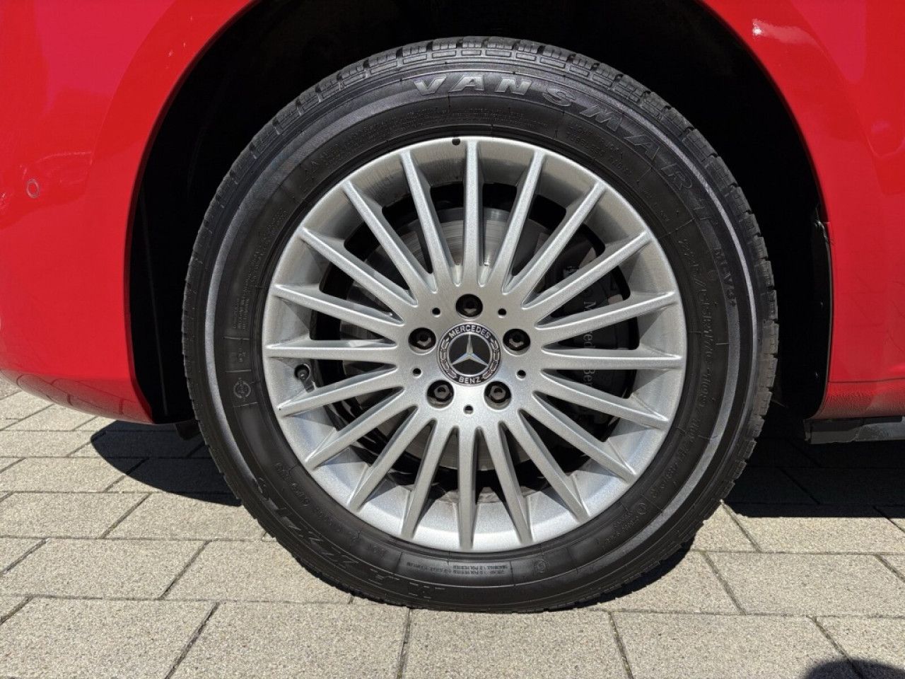Fahrzeugbild 9 / 15