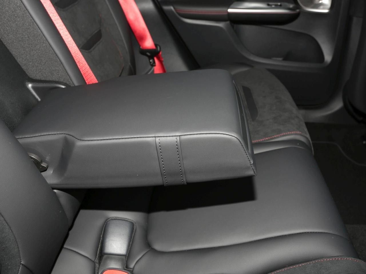 Mercedes-Benz GLC – Bild 23