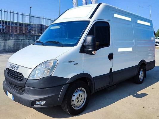 Vehicle image 1 / 11