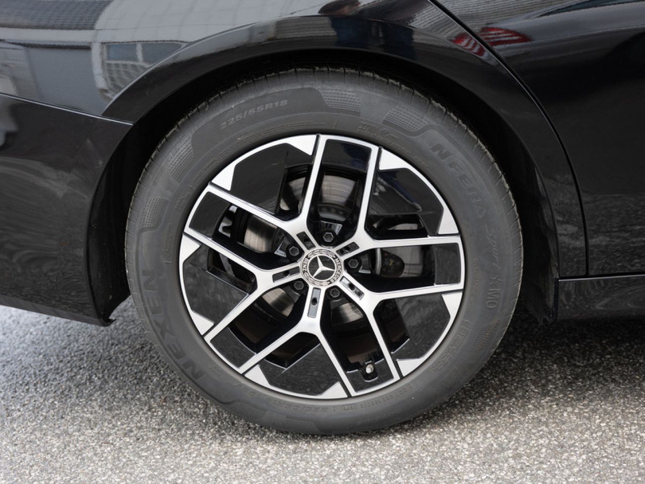 Mercedes-Benz E-Klasse – Bild 5