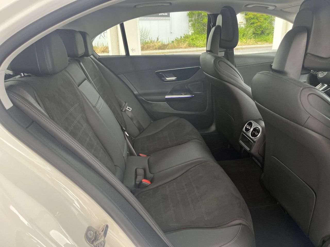 Mercedes-Benz C-Klasse – Bild 20