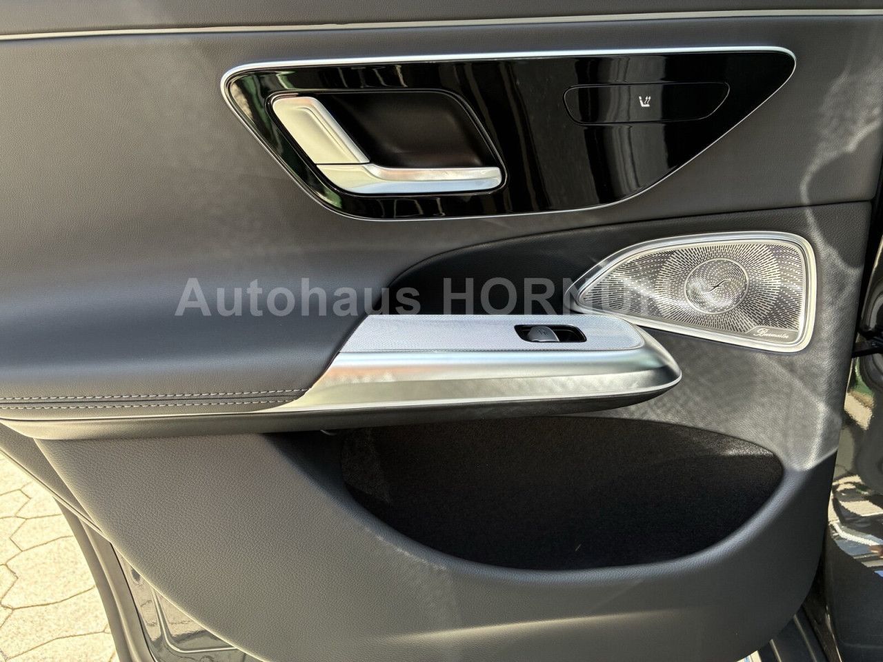 Mercedes-Benz E-Klasse – Bild 12