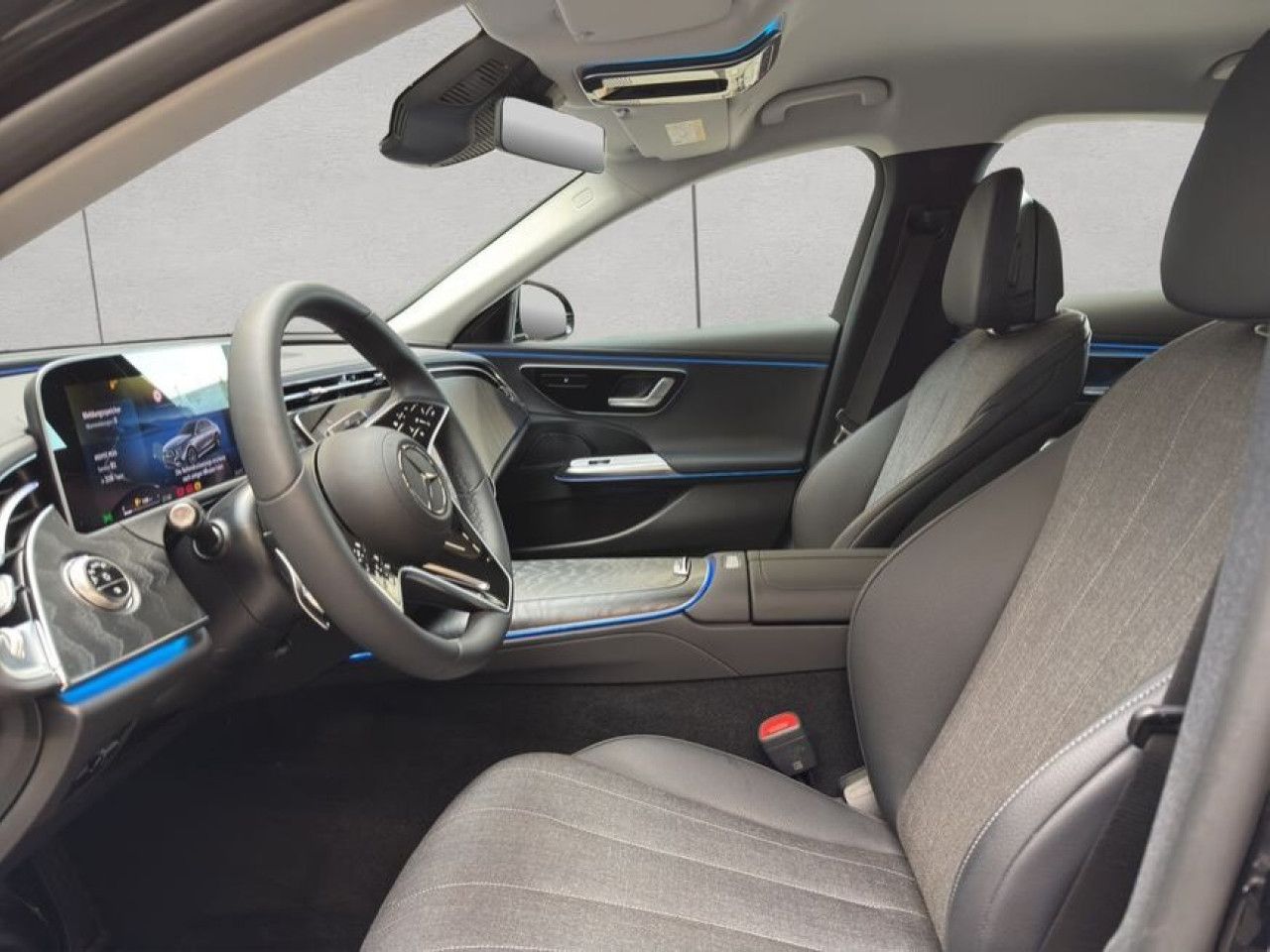 Mercedes-Benz E-Klasse – Bild 10