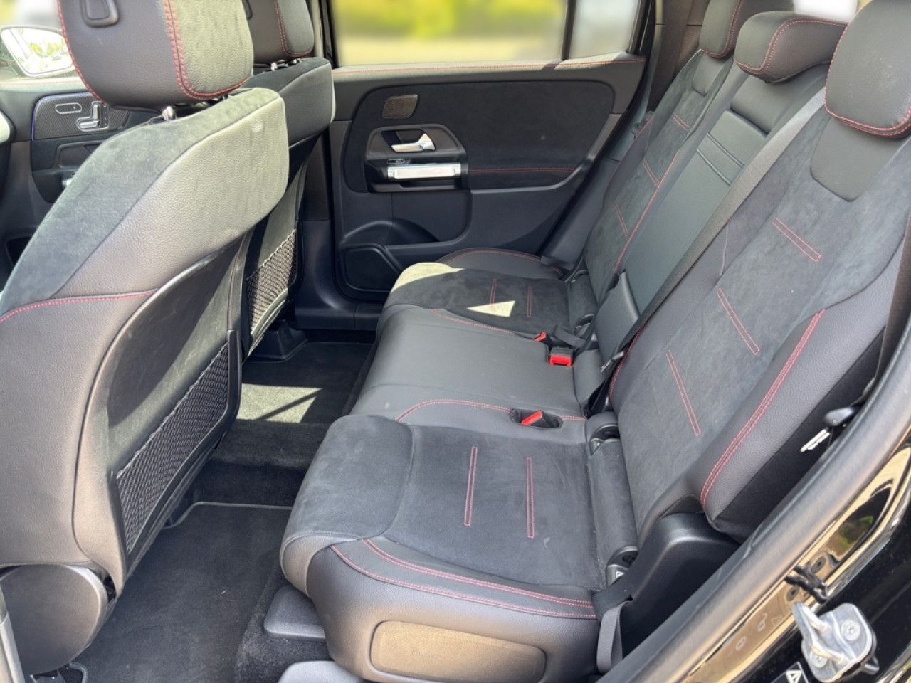 Mercedes-Benz GLB – Bild 13