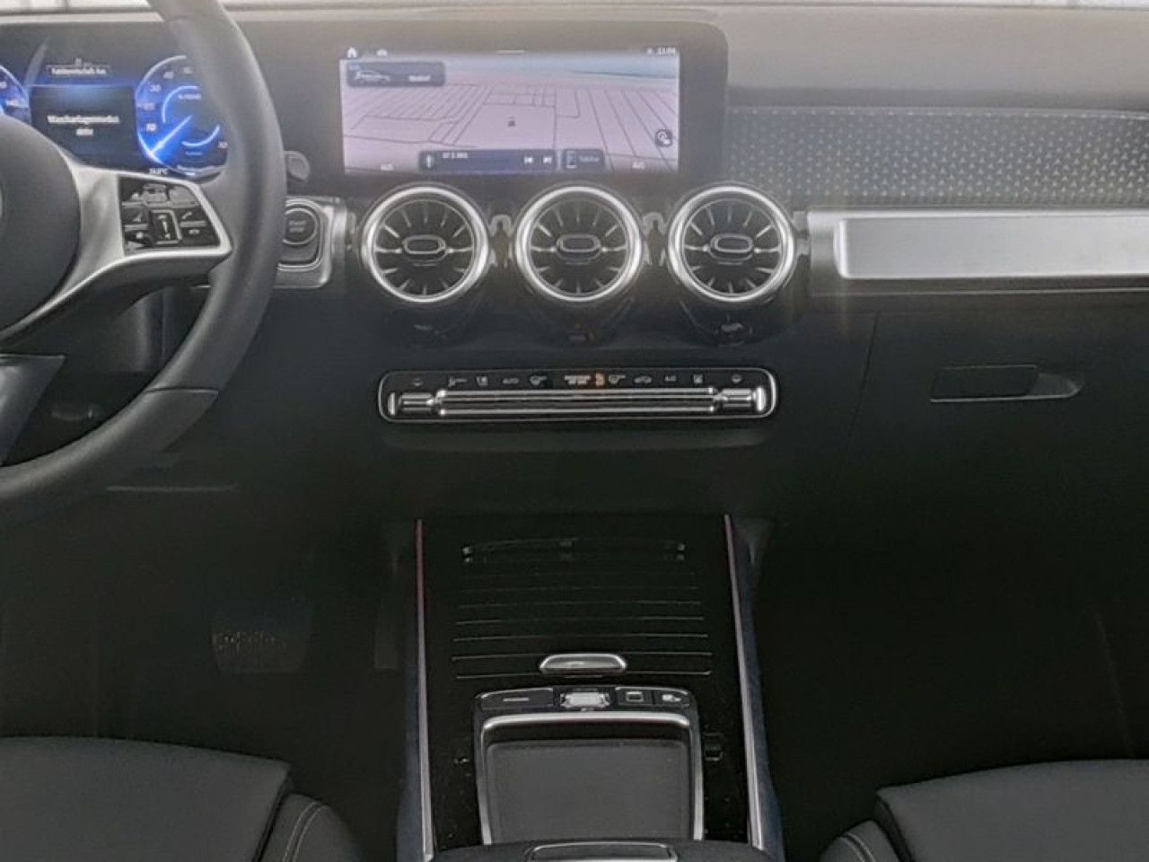 Mercedes-Benz EQB – Bild 8