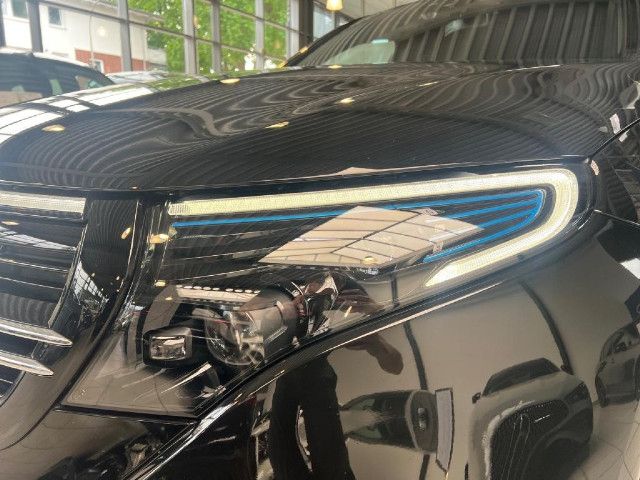 Mercedes-Benz EQC 400  AMG Line