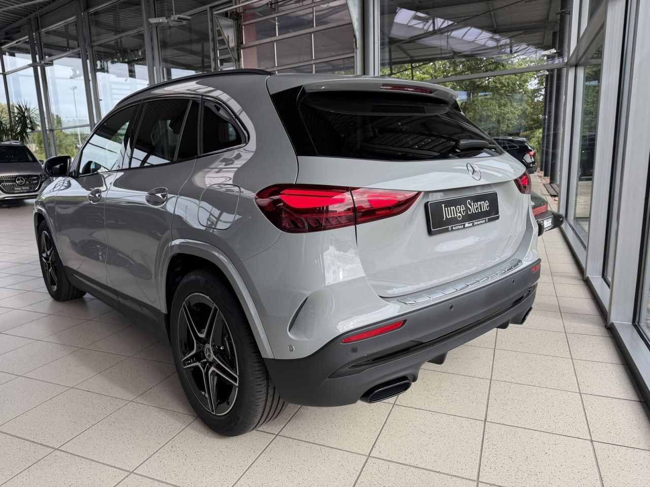 Mercedes-Benz GLA – Bild 3