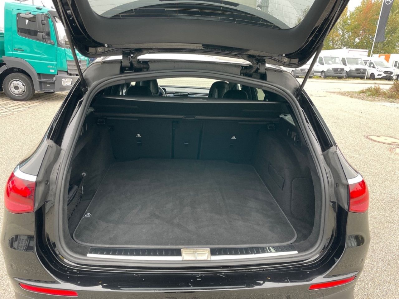 Mercedes-Benz E-Klasse – Bild 15