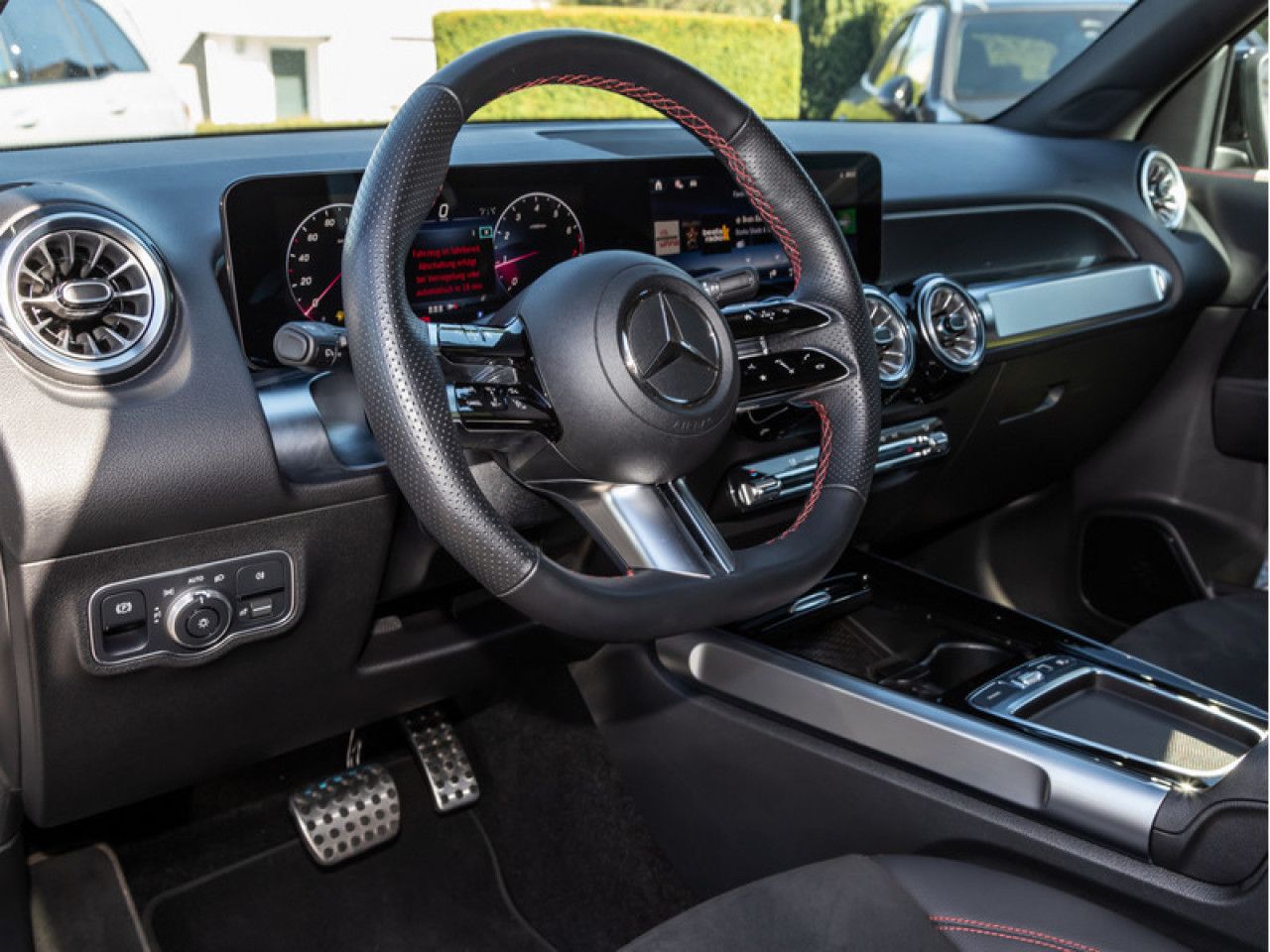 Mercedes-Benz GLB – Bild 12