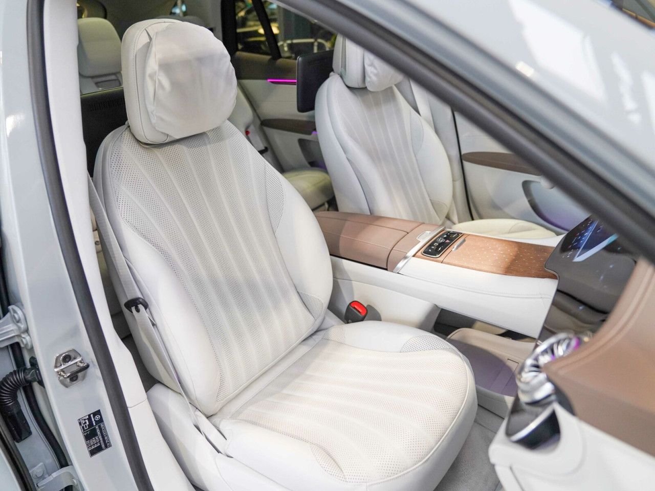 Fahrzeugbild 11 / 15